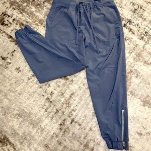 Albion Fit Jet Setters (xss short) light blue